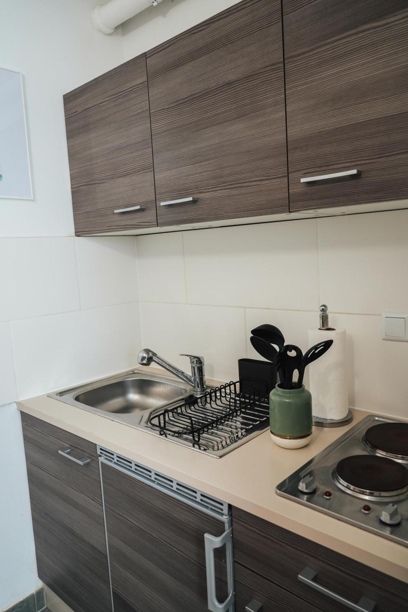Global Living - Design Apartment I Central I Beamer I Kitchen I Terrace I Berlim Exterior foto